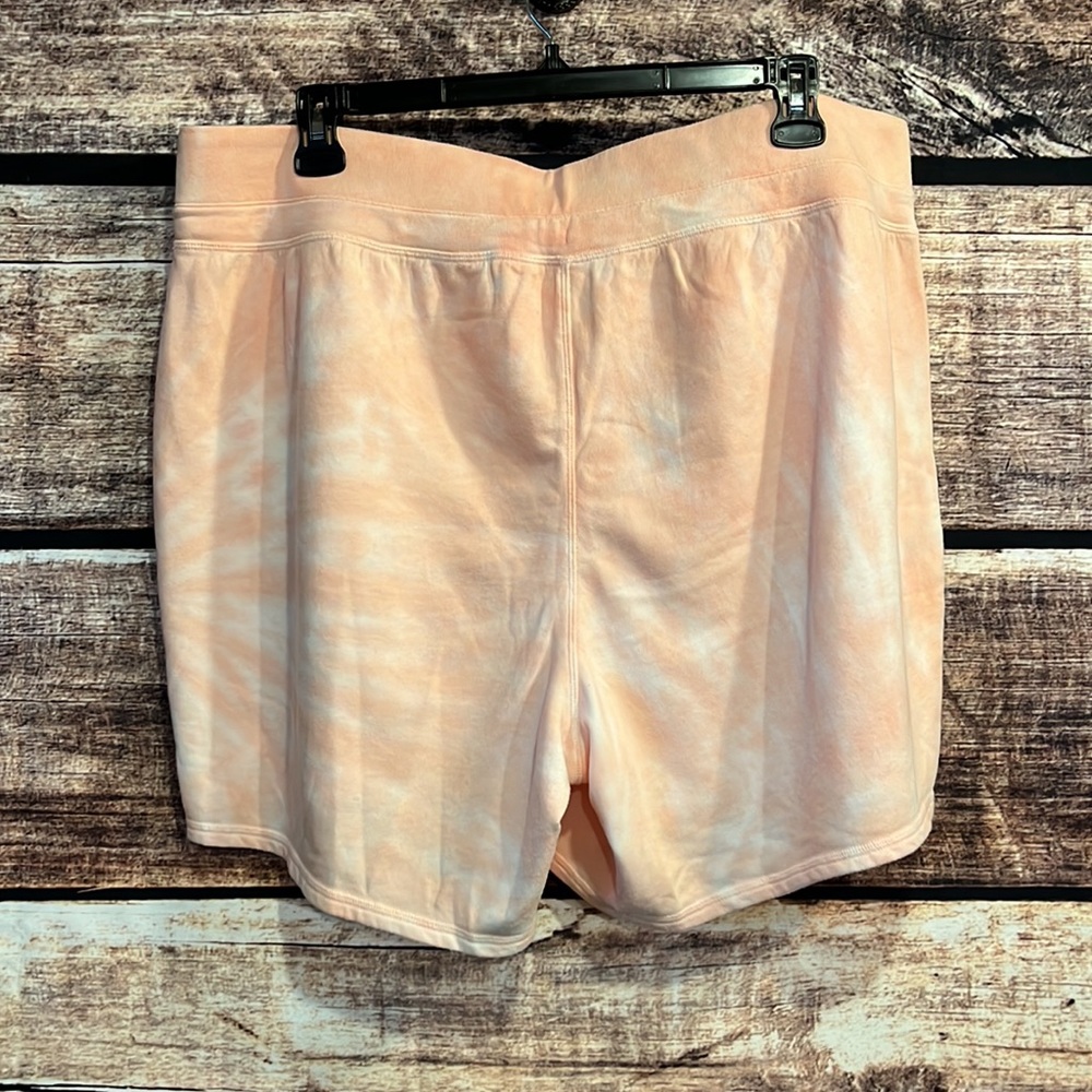 2 Pair of Lane Bryant shorts bundle - Picture 5 of 10